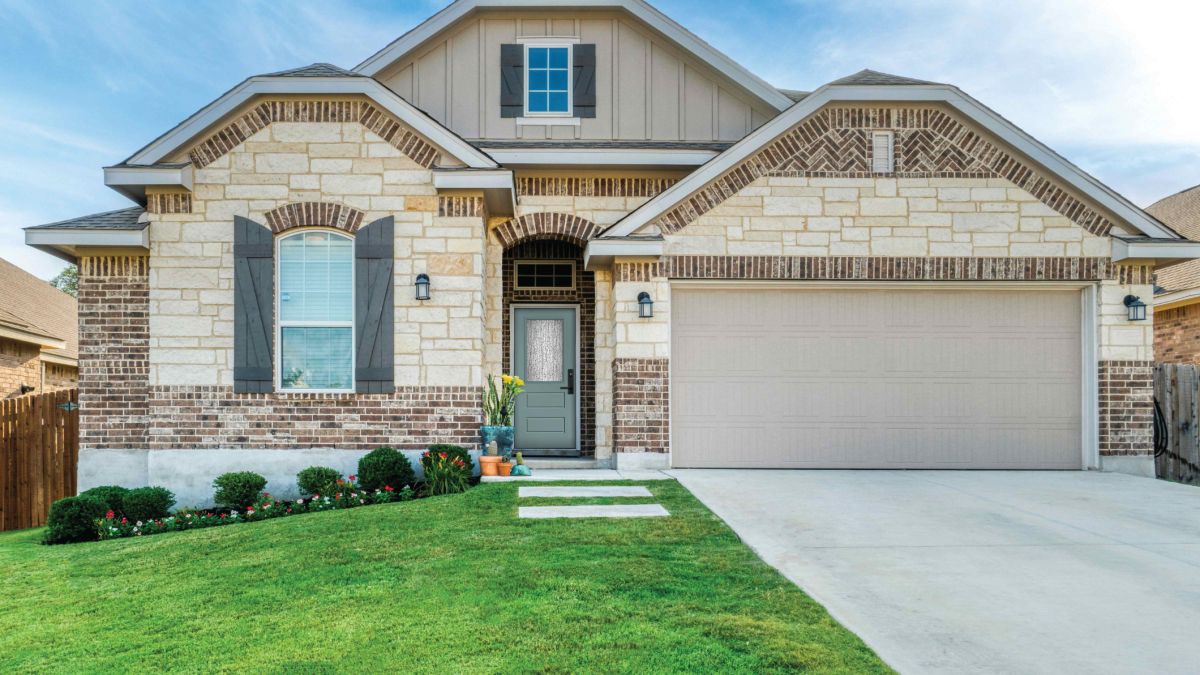 7 Signs Your Fresno Home Needs a New Entry Door